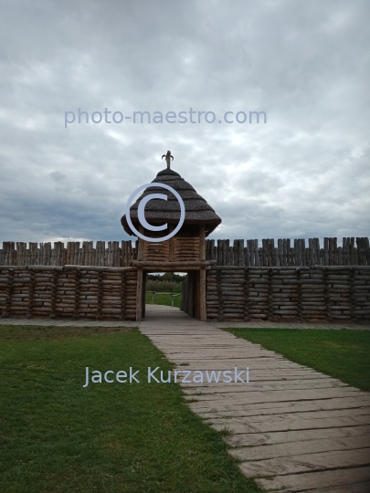 Poland,Biskupin,Kuyavian-Pomeranian Voivodeship,archeology