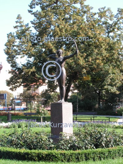 Poland,Bydgoszcz,Kuyavian-Pomeranian Voivodeship,architecture,history,city center,monuments,parc,The Archer Lady Sculpture