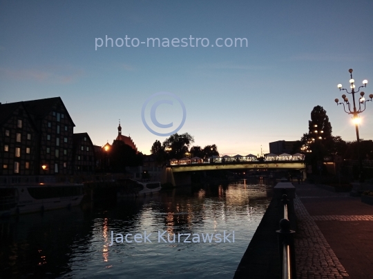 Poland,Bydgoszcz,Kuyavian-Pomeranian Voivodeship,Old Town,architecture,Cathedral Church,twilight,sunset,Brda river