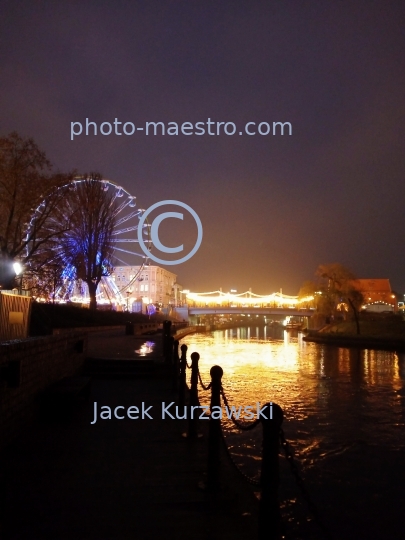 Poland,Bydgoszcz,Kuyavian-Pomeranian Voivodeship,Old Town,architecture,city center,Christmas,night,sighting wheel